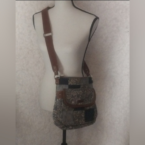 Sakroots Tapestry Crossbody Handbag - Picture 1 of 8